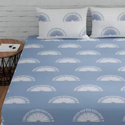Huesland Sunrise White & Blue Geometric 144 TC Cotton King Bedsheet with 2 Pillow Covers-picture-17