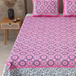 BED-SHEET.COM Pink & White Geometric Cotton 240 TC King Bedsheet with 2 Pillow Covers image 4