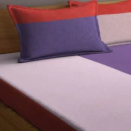 Arrabi Red & Purple Geometric 300 TC King Bedsheet with 2 Pillow Covers image 5