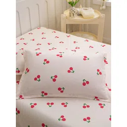JC HOME Pink & Red Graphic 140 TC King Bedsheet With 2 Pillow Covers image 2