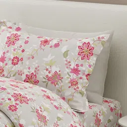 Boutique Living India Siesta White Printed 200 TC Cotton King Bedsheet Set 2.74m x 2.74m image 5