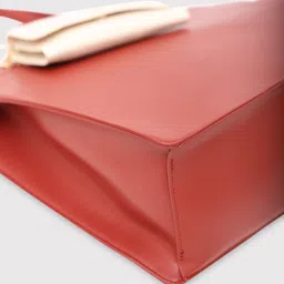 Caprese Leather Structured Handheld Bag With Pouch image 2