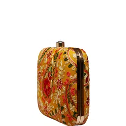 ARTKLIM Embroidered Box Clutch image 3