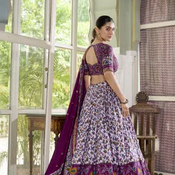 kv fashion Floral Print Semi Stitched Lehenga Choli image 2