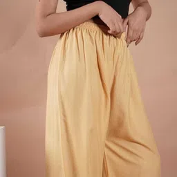 humera Cotton Blend Solid Patiala image 3