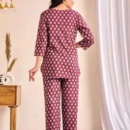 miss rekha Women Night Suit Set Multicolor Floral Print image 2