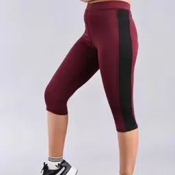 earth joy women capri Women Reversible Maroon, Black Capri image 4