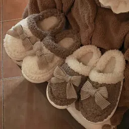 nat Women Soft Warm Fluffy Indoor (Free Size) Women Flip Flops image 4