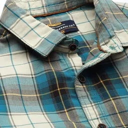 the indian garage co. Men Slim Fit Checkered Spread Collar Casual Shirt image 4