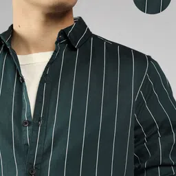 dennis lingo Men Slim Fit Striped Spread Collar Casual Shirt image 4