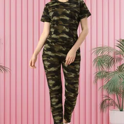 de trendz Graphic Print Women Track Suit-picture-31