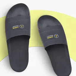 campus Men Slides image 1