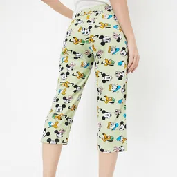 max Women Multicolor Capri image 3