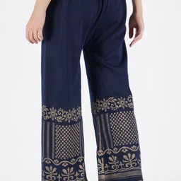 diamond ruby Pack of 2 Women Regular Fit Multicolor Wool Trousers image 2