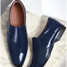 red lions Lace Up For Men image 2