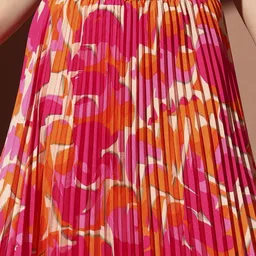 zwerlon Women Printed Pleated Orange Skirt image 4