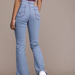 roadster Women Boot-Leg High Rise Blue Jeans image 3
