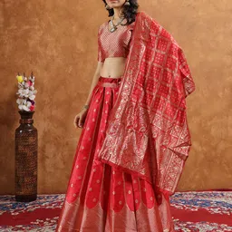 lady shopi Self Design Semi Stitched Lehenga Choli image 3