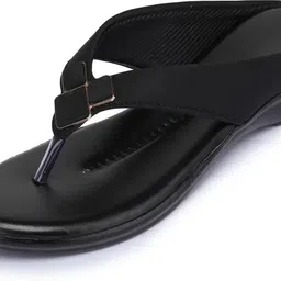 jak alis Women Flats Sandal image 3