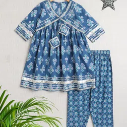 The Magic Wand Girls Printed V-Neck Top With Pyjamas-picture-37