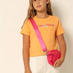 Vero Moda Girls Typography Printed Round Neck Cotton Boxy T-shirt-picture-35