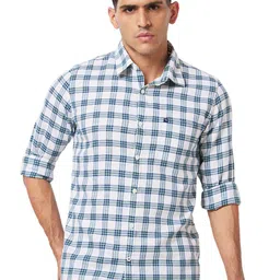 SPYKAR Spread Collar Long Sleeves Slim Fit Cotton Checked Casual Shirt-picture-31