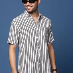 SHOWOFF Men Striped Cotton Standard Slim Fit Casual Shirt-picture-40