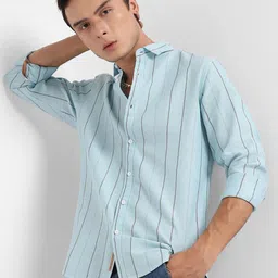 Campus Sutra Classic Striped Spread Collar Regular Fit Cotton Casual Shirt-picture-23