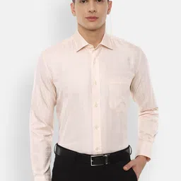 Luxure by Louis Philippe Men Cream-Coloured Checked Cotton Semiformal Shirt-picture-49