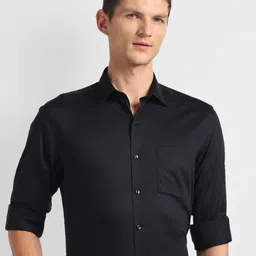 Arrow Spread Collar Opaque Printed Cotton Autopress Formal Shirt-image-23