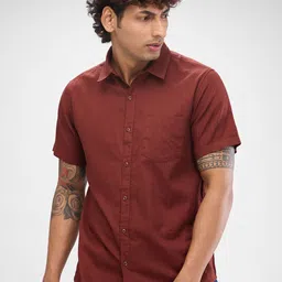 SPYKAR Men Slim Fit Opaque Solid Spread Collar Casual Shirt-picture-40