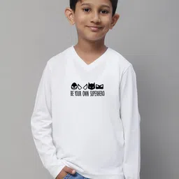 Friskers Boys White Typography Printed V-Neck Applique T-shirt-picture-18