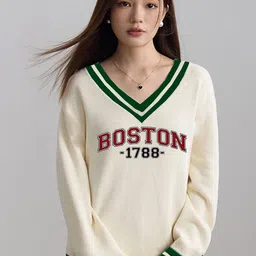 CLAFOUTIS Women Colourblocked V-Neck Applique T-shirt-image-9