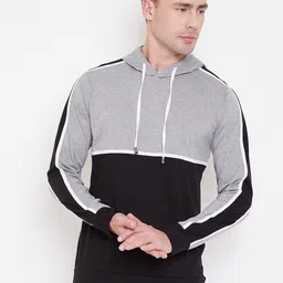 LE BOURGEOIS Men Colourblocked Hooded T-shirt-image-44