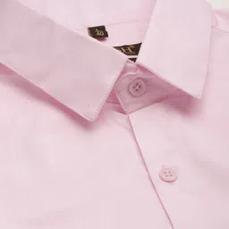 JAINISH Men Pink Solid Classic Regular Fit Formal Shirt image 4