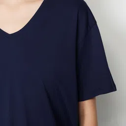 Trendyol V-Neck Extended Sleeves T-shirt image 2