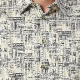 Basics Standard Slim Fit Abstract Printed Cotton Casual Shirt image 2