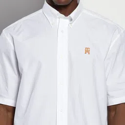 Tommy Hilfiger spread collar Opaque Cotton Casual Shirt image 2