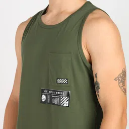 Metronaut Men Typography Printed Round Neck Applique T-shirt image 2