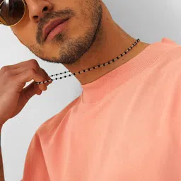 MISCHIEF MONKEY Men V-Neck Raw Edge T-shirt image 2