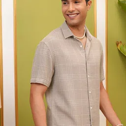 LOCOMOTIVE Premium Khaki Dobby Textured Checked Relaxed Shirt image 3