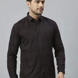 Klub Fox Men Slim Fit Tartan Checks Opaque Checked Casual Shirt image 3