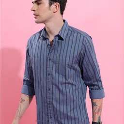 HIGHLANDER Slim Fit Opaque Striped Casual Shirt image 3