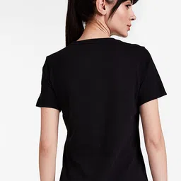 COLOR CAPITAL V-Neck Regular Fit Casual Top image 2