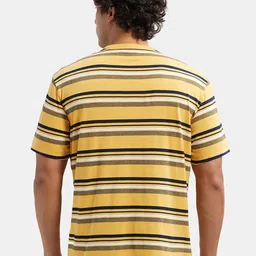 Jockey Men Striped Pockets T-shirt image 4