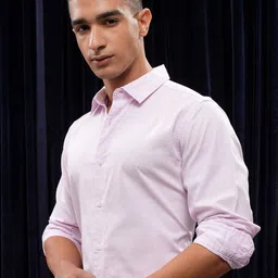 HIGHLANDER Men Solid Spread Collar Casual Shirt image 4