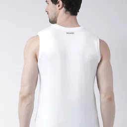 Friskers Pack Of 2 Graphic Printed Pure Cotton Slim Fit T-shirt image 2