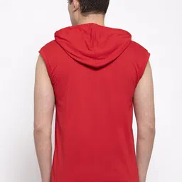 Friskers Men Red Pockets T-shirt image 5