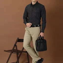 INVICTUS Men Black Original Opaque Printed Formal Shirt-picture-21