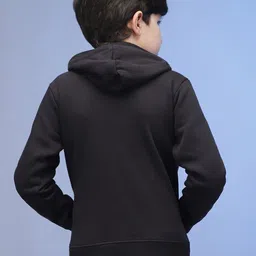 Instafab Boys Typographic Printed Hooded Cotton Sweatshirt image 5